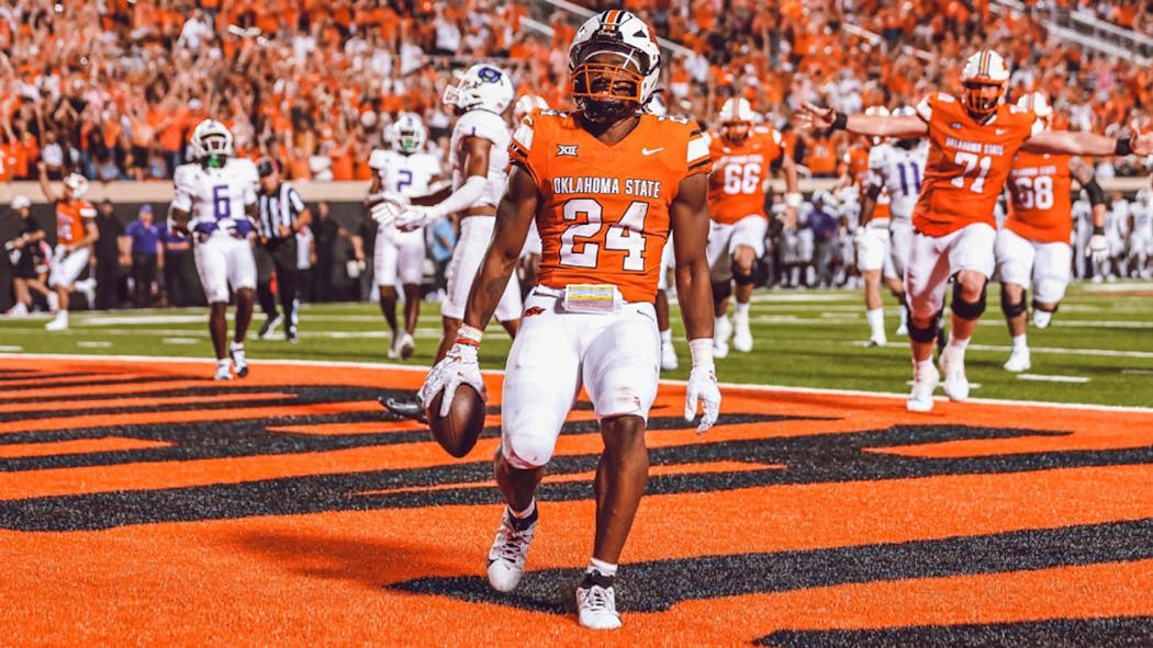 Collins' Late Fourth-Quarter TD Helps Oklahoma State Pull Away To Beat ...