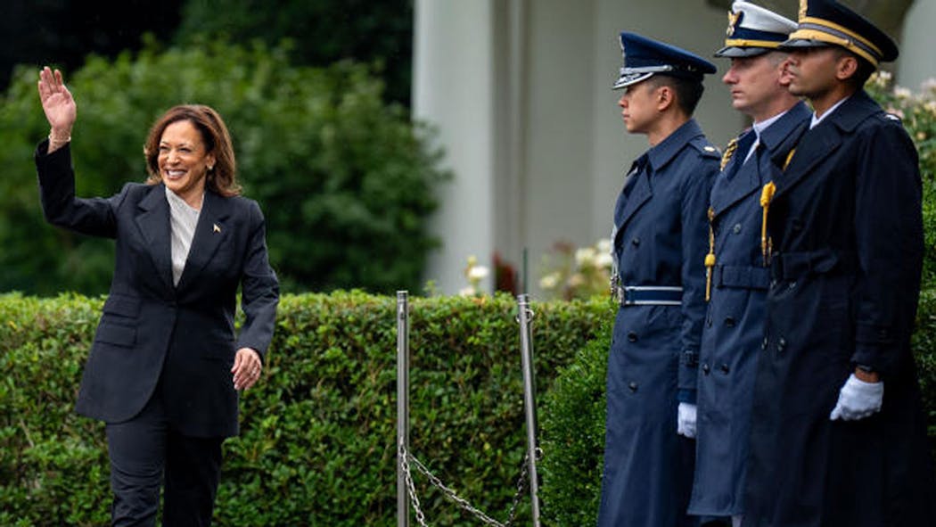 Kamala Harris Waving - White House - July, 22, 2024