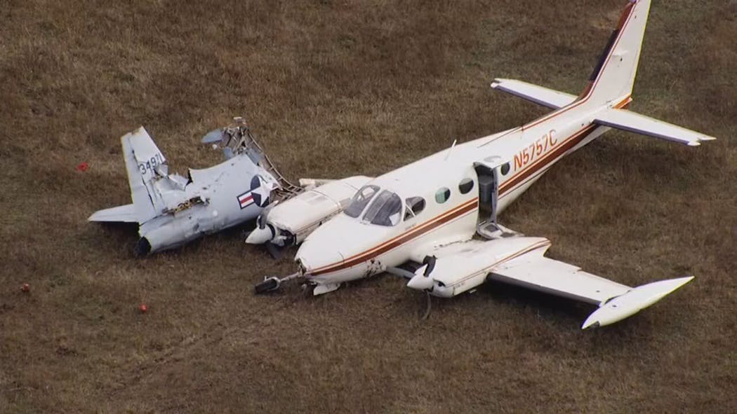 Muskogee -  Plane Hits Plane Statue