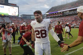 Danny Stutsman Named Semifinalist For Butkus Award