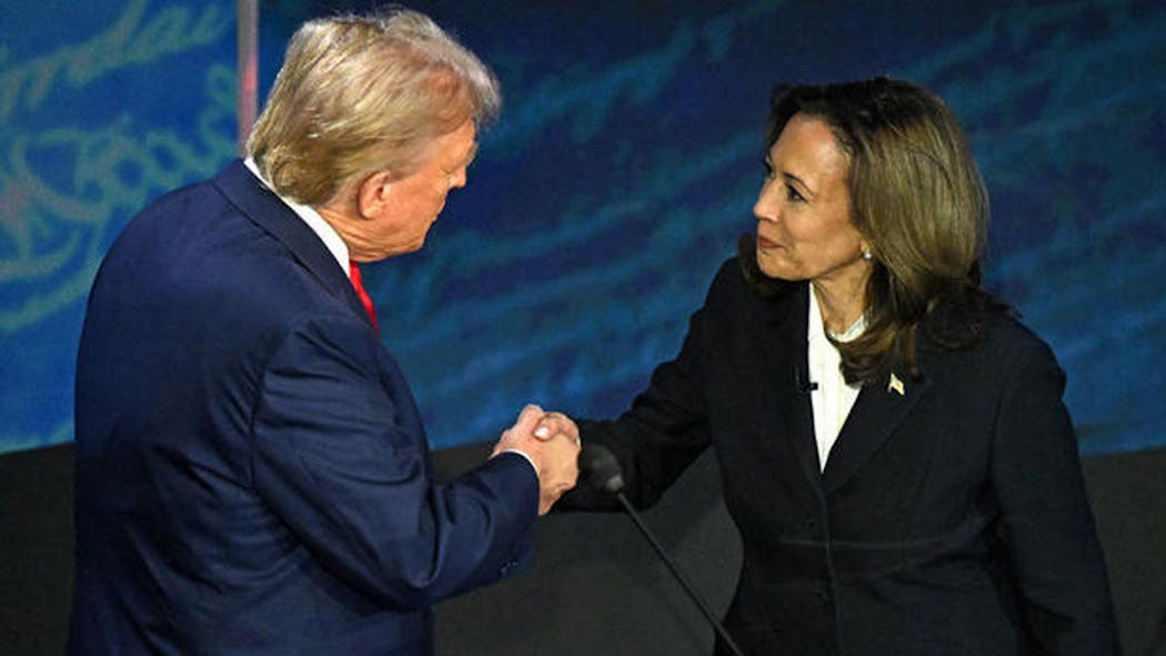 Trump Harris Handshake 