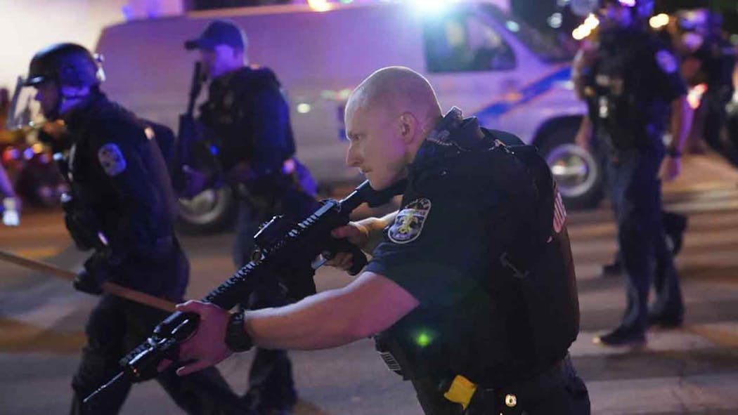 2 Louisville Officers Shot Amid Breonna Taylor Protests